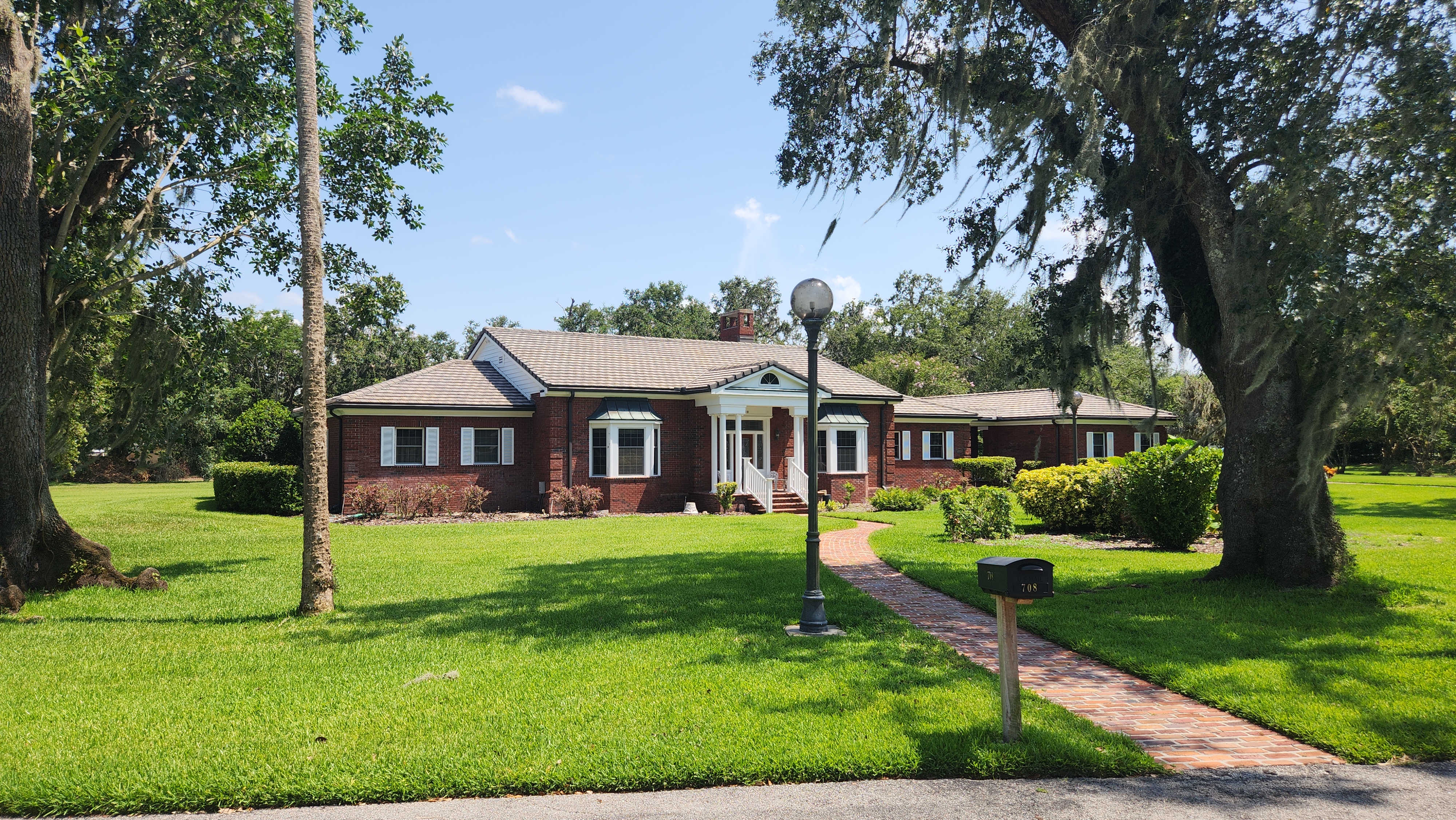 Roof Cleaning in Wauchula, FL